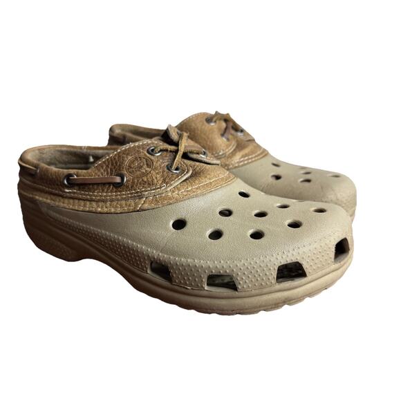 Crocs Islander Pit Crew Shoes SZ M6 / W8 Brown Leather Boat Slip-Ons Beach - Picture 1 of 9